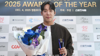 ‘정규시즌 호투+큰 경기도 강하다’ 삼성 원태인, 올해의 투수상…“등판 때 유독 연패가 많았는데…” [올해의 상]