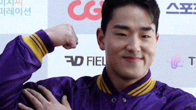 세상 힙한 안현민, 케릴라 포즈까지 완벽 (올해의상) [SS영상]