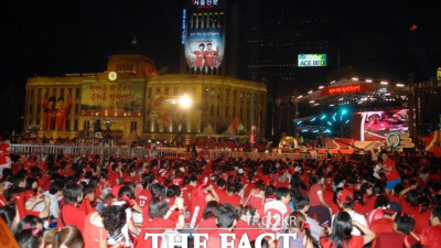 '학생과 직장인들은 어쩌나'...한국, 북중미WC 3경기 오전 10,11시 킥오프