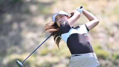 이동은, 공동 4위…악천후 순연 72홀 축소