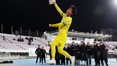 뜨거운 눈물, 8년 만에 미소로… 부천 ‘승격 공신’ 김형근 “마음 속 응어리 풀렸다”