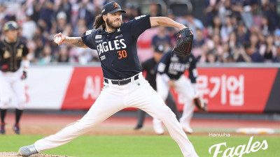 ‘KBO리그가 폰세의 운명을 바꿨다’… KBO 투수 4관왕-MVP 수상으로 인생 역전한 폰세, 토론토와 3년 3000만달러 계약하며 ‘금의환향’