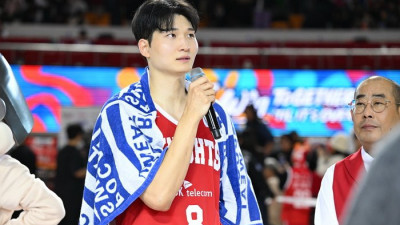 ‘흔들리지 않는 에이스’ 연일 활약 펼친 SK 안영준 “내 활약? 기대 이상 잘해준 후배들 덕분에 승리”