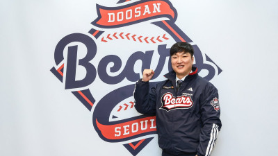 라팍 떠나 잠실로… ‘타격전문가’ 이진영 두산 코치 “내 역할은 장점 극대화”