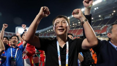 김상식 감독, 또 새 역사… 베트남 축구 메이저 3연패 달성
