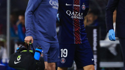 이강인, 결국 부상자 명단…PSG “몇 주 결장 불가피하다”