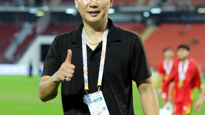 베트남 메이저 3관왕! ‘식사마’ 김상식 감독 “한 나라 축구 역사에 의미 있는 기록 영광”