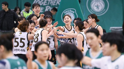 Again 개막전! KB 김완수 감독 “100점짜리 경기, 모두 골고루 잘해줘”…‘삐끗’ 하나은행 “시원하게 졌다” [SS부천in]