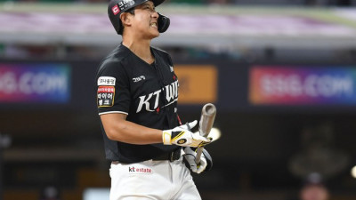 “야구는 내 인생의 전부였다” KT 황재균, 1년 계약 제안 뿌리치고 ‘전격 은퇴’ 선언