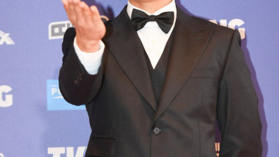 KBO 평정했던 송성문, 샌디에이고에선 ‘신분 세탁’ 필수... 주전 꿰차기 위한 ‘유틸리티’ 전쟁 선포