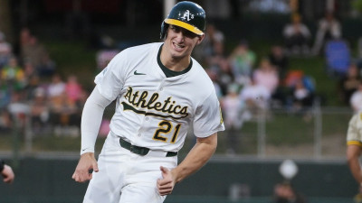 ‘짠돌이’ 애슬레틱스가 웬열? 풀타임 1년만 소화한 소더스트럼에게 7년 1247억원 연장계약 선물