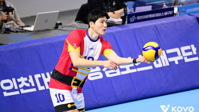 독주하는 듯했던 대한항공에 닥친 큰 악재, 허수봉에게 뺏긴 토종 NO.1 지위 되찾아 오는 듯했던 정지석의 부상