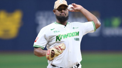 NPB→CPBL→KBO→CPBL…한 시즌 만에 방 뺀 키움 前 벤츠 [SS시선집중]