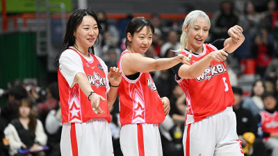 화려한 춤·3점슛 펑펑… 팬들 웃게한 ‘별들의 잔치’