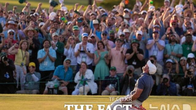 '파격' LIV골프, 돈은 여전히 넘치는데 왜 주춤한가 [박호윤의 IN&OUT]