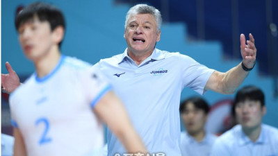 [포토] 헤난 감독 ‘이럴수가...’