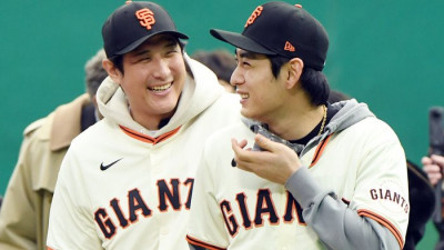 ‘2군 엔딩은 사절’ 박수칠때 떠난 황재균…예능은 일단 선긋기