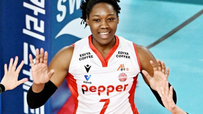 ‘미쳤다’ 조이 27득점·공격성공률 64% ‘원맨쇼’ 페퍼저축은행, 정관장 잡고 연패 탈출 성공…중위권 추격 발판 마련[현장리뷰]