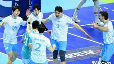 김선호 10득점 ‘분전’에도 선두 대한항공, 충격의 ‘4연패’…OK저축은행은 2연승으로 4위 ‘추격’[현장리뷰]