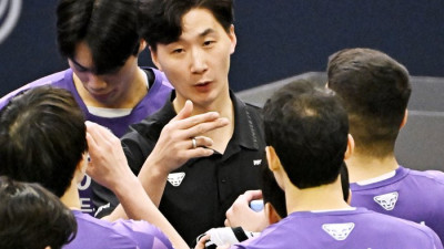 2세트 주전 ‘대거’ 교체→4세트 세터 한태준 대신 이승원…대행답지 않은 박철우의 과감했던 ‘승부수’가 통했다[SS현장]