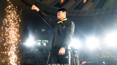 [포토]올스타 투표 1위 유기상, 춤 솜씨 뽐내며!