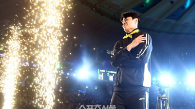 [포토]춤 솜씨 뽐내는 유기상