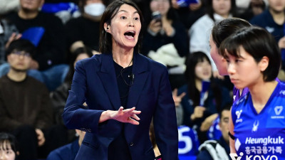 승리에도 웃지 못한 흥국 요시하라 “코트 안에서는 핑계가 필요 없다”