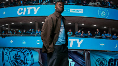 맨체스터 시티, 잉글랜드 국가대표 수비수 게히 영입