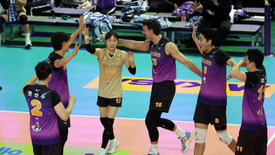 “반갑다 배구야” ‘배구 불모지’ 강원도에서 첫 V리그 행사가 열렸다…춘천에서 열린 ‘별들의 잔치’ 올스타전 ‘열기 후끈’ [춘천 올스타전 현장]