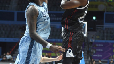 [포토] 이그부누 ‘저리 가’