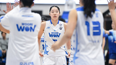 [아산 토크박스] ‘3점슛 소나기’ KB전 대승을 떠올리며…우리은행 이민지, KB전 선발 “좋은 기억 있어”