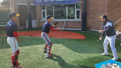 ‘2026 KBO 넥스트 레벨 트레이닝 캠프’ 개최… 김한수 감독-권오준·민병헌 코치 참여