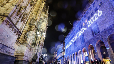 팝의 여왕·클래식 거장·래퍼까지 …이탈리아 ‘100년 축구성지’ 수놓다