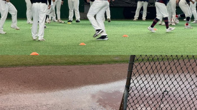 ‘이거 야구 못 하겠는데?’ 대만, 오전부터 굵은 빗줄기…롯데는 쉴까, 안 쉴까 [SS타이난in]