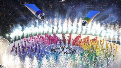 신화·오페라·패션 어우러진 밀라노·코르티나 올림픽 개회식…성대한 축제 개막 선언