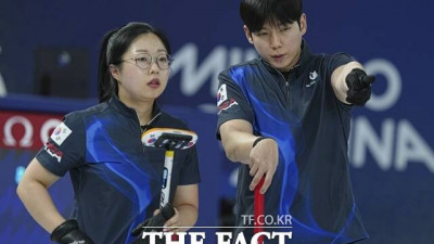 [동계올림픽] 한국 컬링 믹스더블, 미국 꺾고 첫 승…5연패 마무리