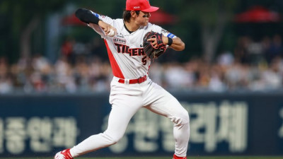 시즌 ‘망쳐도’ 美 관심 계속 ‘슈퍼스타’…WBC ‘유격수 출전’이면 정점 찍는다 [SS시선집중]