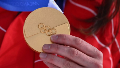 ‘337만원’짜리인데, ‘불량 메달’ 속출…그래서 교체는 해주나요 [2026 밀라노]