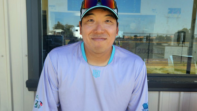 마법사 손 잡은 ‘프로 21년차’ 김현수의 도전… ‘전문 1루수’ 변신