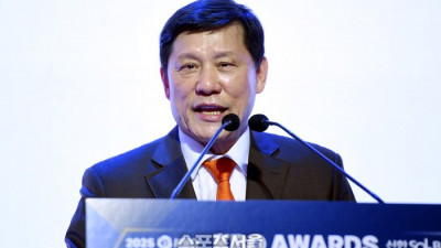 “충남서 국제 티볼대회 유치”…허구연 KBO 총재, 박범인 금산군수와 야구 활성화 방안 논의