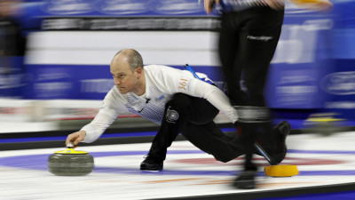 낮에는 변호사, 저녁에는 컬링 선수… 올림픽 무대까지 38년 걸렸다[올림픽 비하인드]