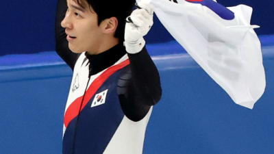 [동계올림픽] 쇼트트랙 남자 1500m, 황대헌 '은메달' 획득…신동민 4위