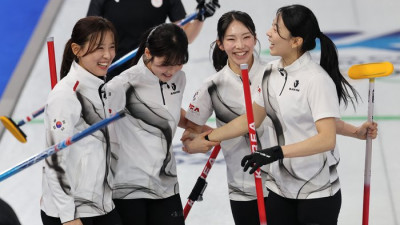 JTBC 초대형 방송사고…한·일전 승리했는데 광고엔 일장기, 분노폭발