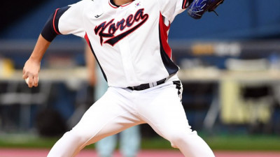 “정말 오고 싶어 했는데” 원태인-유영찬, 엇갈린 ‘희비’…분노-환희 오간다 [SS오키나와in]