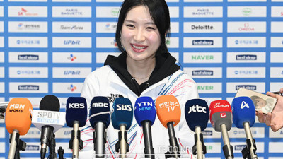 [속보] 김길리 쇼트트랙 여자 1000m '동메달'