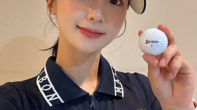 ‘하이브리드 여신’ 양효리, 던롭스포츠 ‘풀 라인업’으로 KLPGA투어 도전