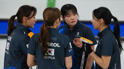 [동계올림픽] '5G' 韓 여자 컬링, 스위스에 5-7 석패…공동 4위