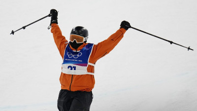 [코르티나 아띠모] 최하위에도 잃지 않은 미소… 스키 하프파이프 이소영, 올림픽을 즐겼다