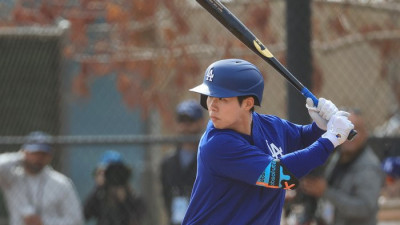 다저스 ‘주전 2루수’ 진짜 되겠는데? 김혜성, 시범경기 멀티히트·3타점 폭발! [SS시선집중]