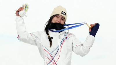 빙상만 강국? 이제 설상도 있다…‘金1·銀1·銅1’ 18세 소녀들과 37세 베테랑, 새 지평 열다 [밀라노 결산④]